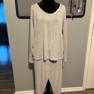 Women’s Loft Irresistibly Soft Set Pajamas